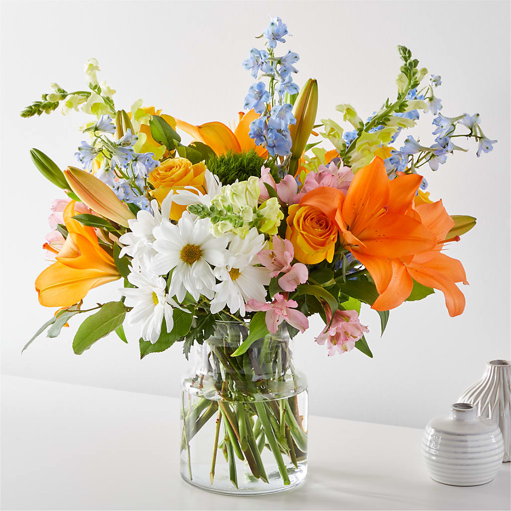 Sun Salutation Bouquet – Evergreen Flowers, Tucson AZ