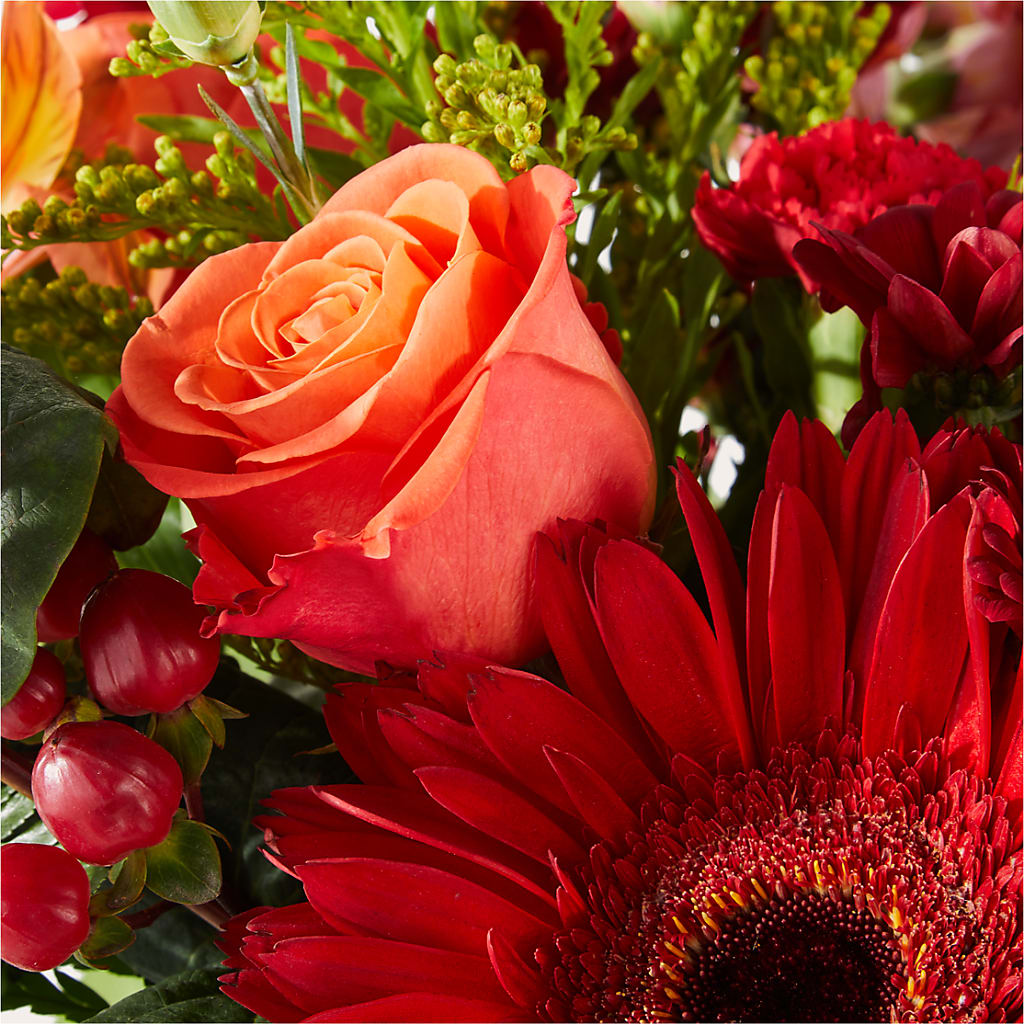 Sweater Season - A Florist Original – Evergreen Flowers, Tucson AZ