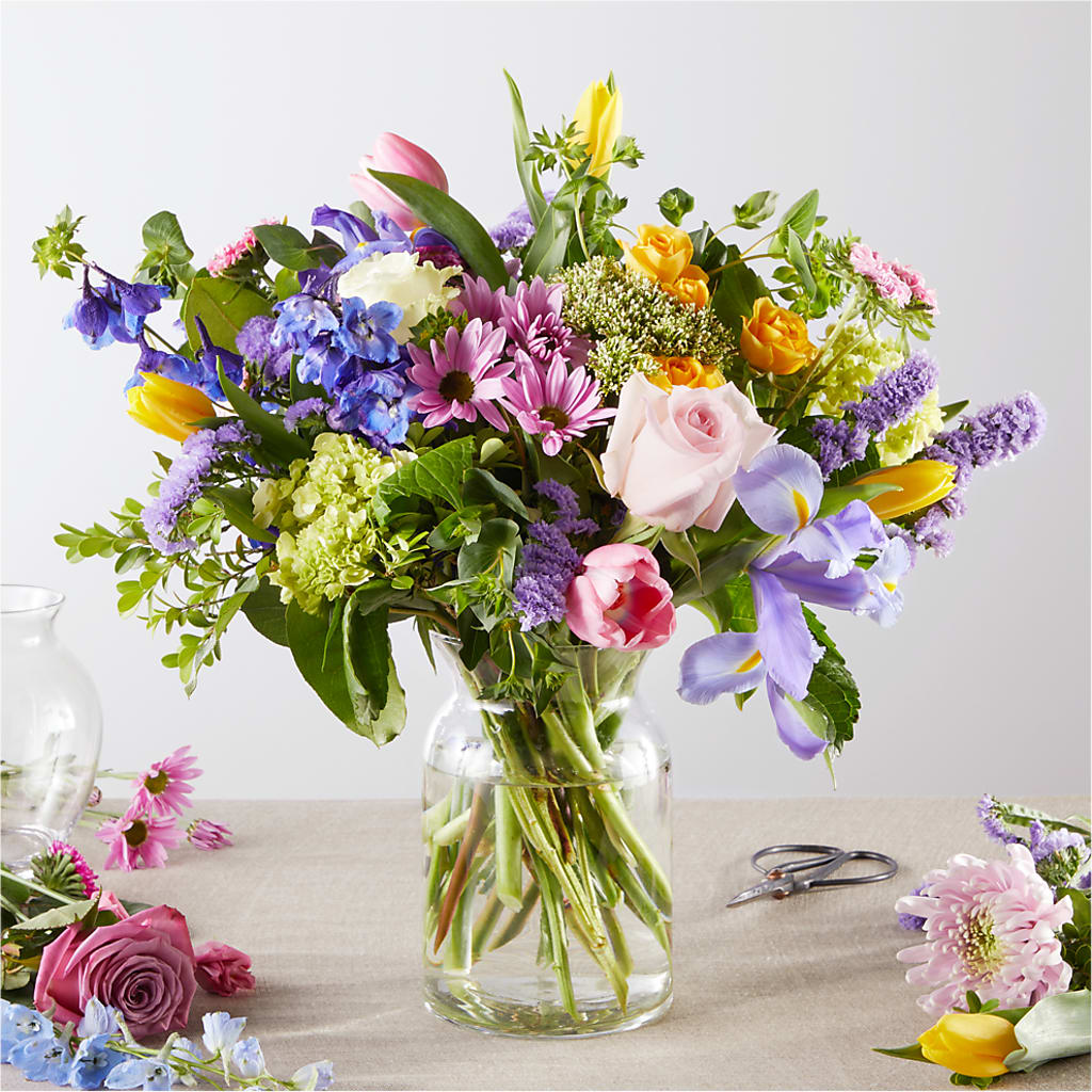 Pastel Tradition - A Florist Original – Evergreen Flowers, Tucson AZ