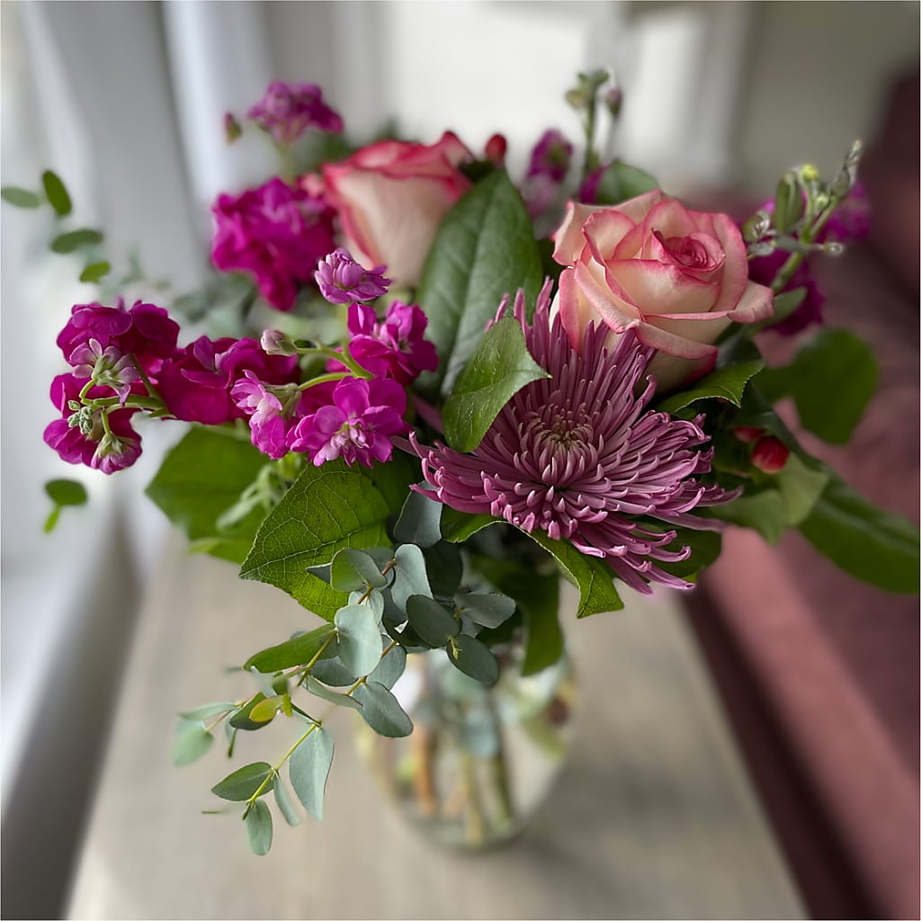 Sunday Morning Bouquet – Evergreen Flowers, Tucson AZ