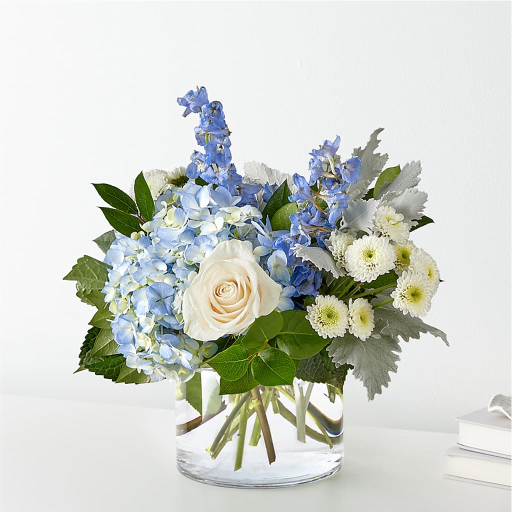 Clear Skies Bouquet – Evergreen Flowers, Tucson AZ