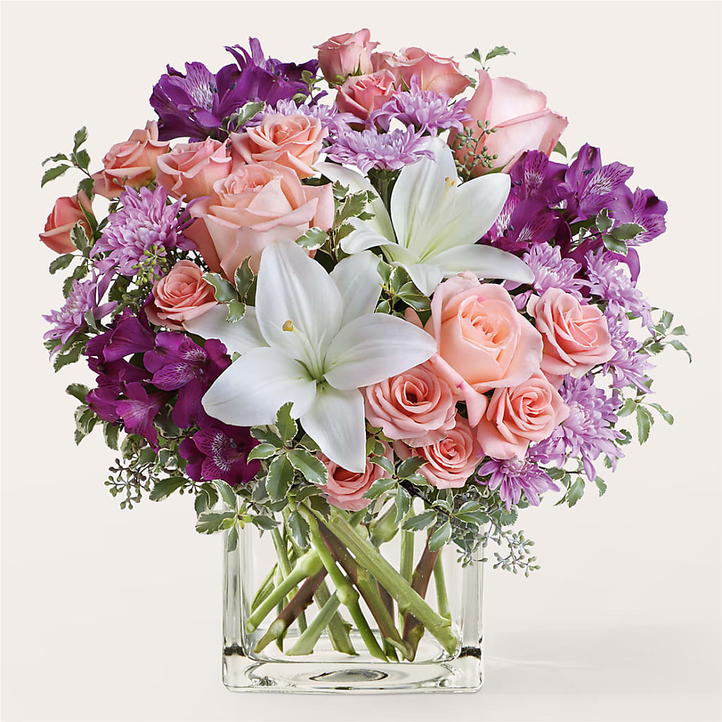 Mani Pedi Bouquet – Evergreen Flowers, Tucson AZ