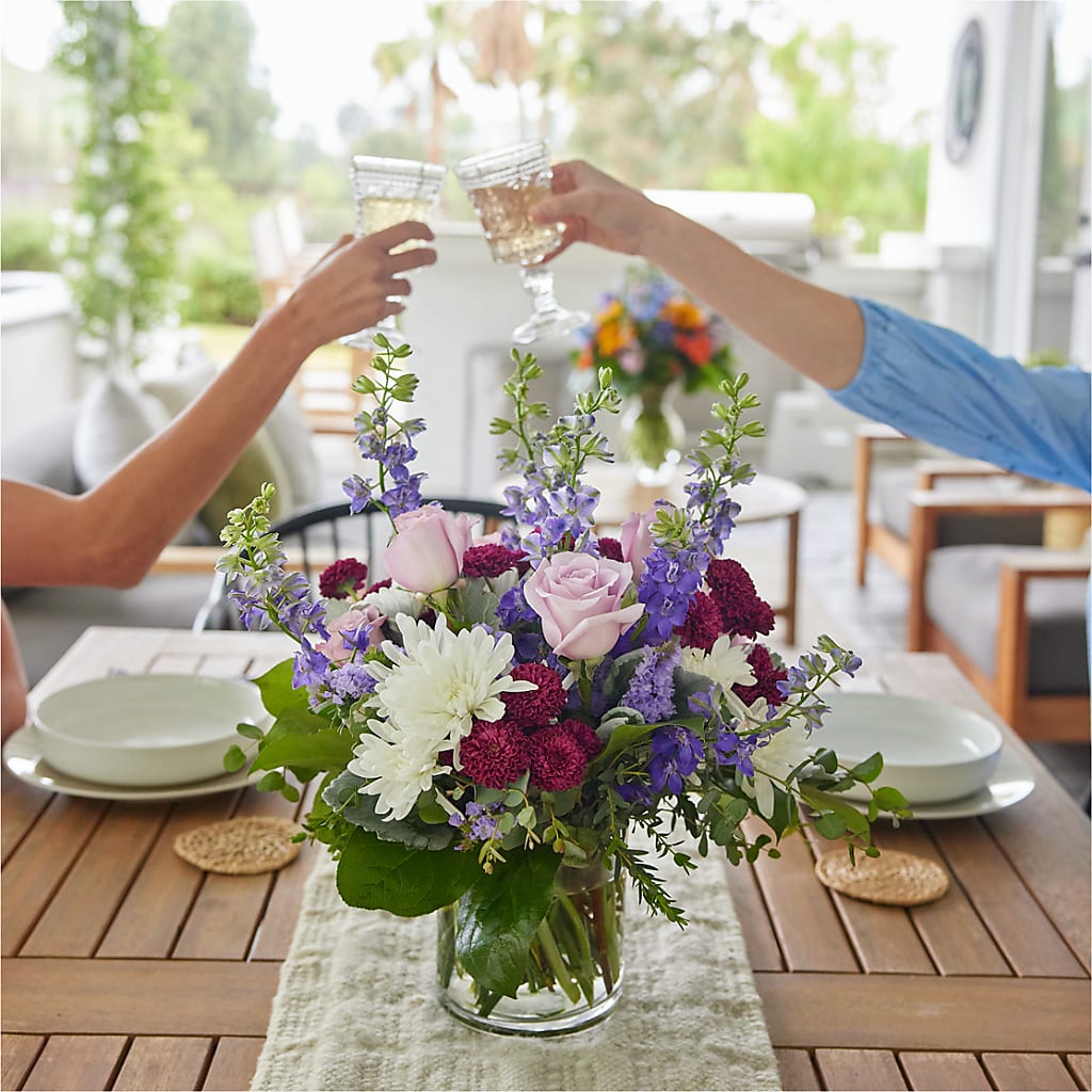 Violet Frost Bouquet – Evergreen Flowers, Tucson AZ