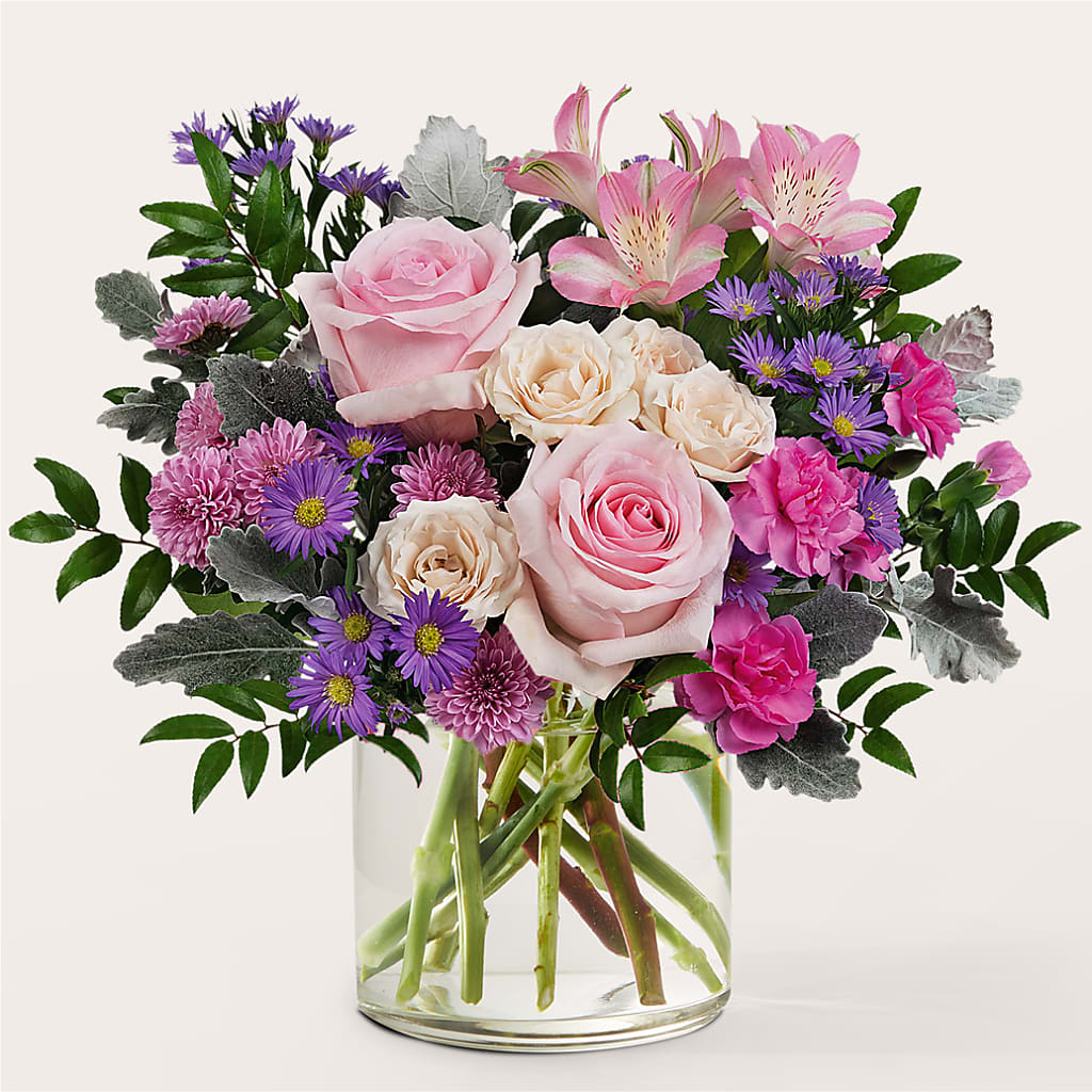 Light as a Feather Bouquet – Evergreen Flowers, Tucson AZ