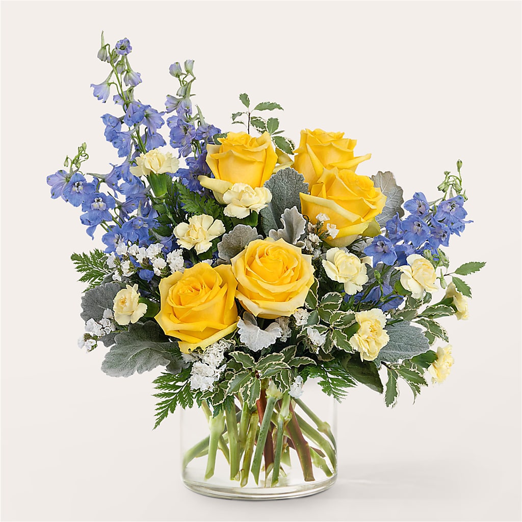 Butterfly Wings Bouquet – Evergreen Flowers, Tucson AZ