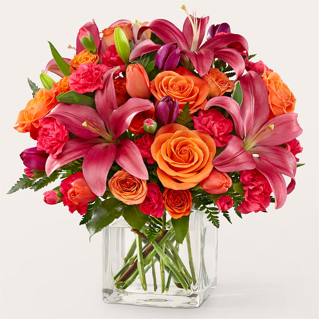 Lucky Lily Bouquet – Evergreen Flowers, Tucson AZ