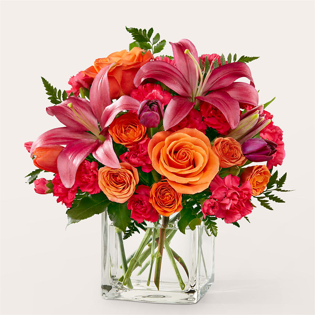 Lucky Lily Bouquet – Evergreen Flowers, Tucson AZ