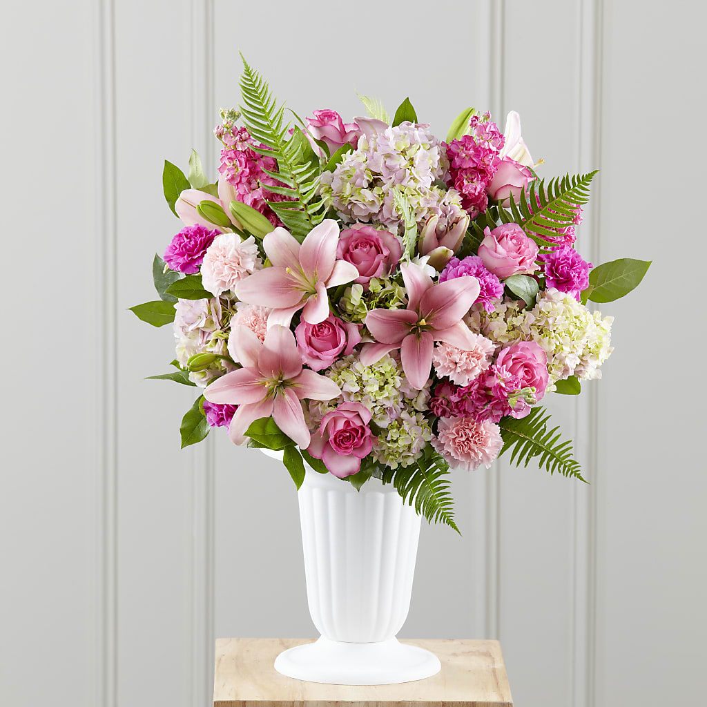 Never-Ending Love Arrangement – Evergreen Flowers, Tucson AZ
