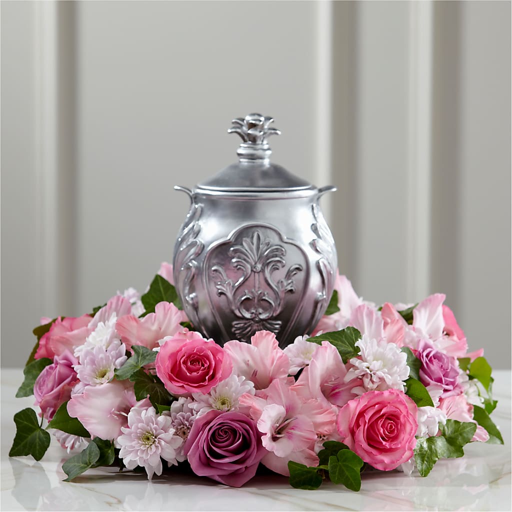 Glorious Tribute Arrangement – Evergreen Flowers, Tucson AZ