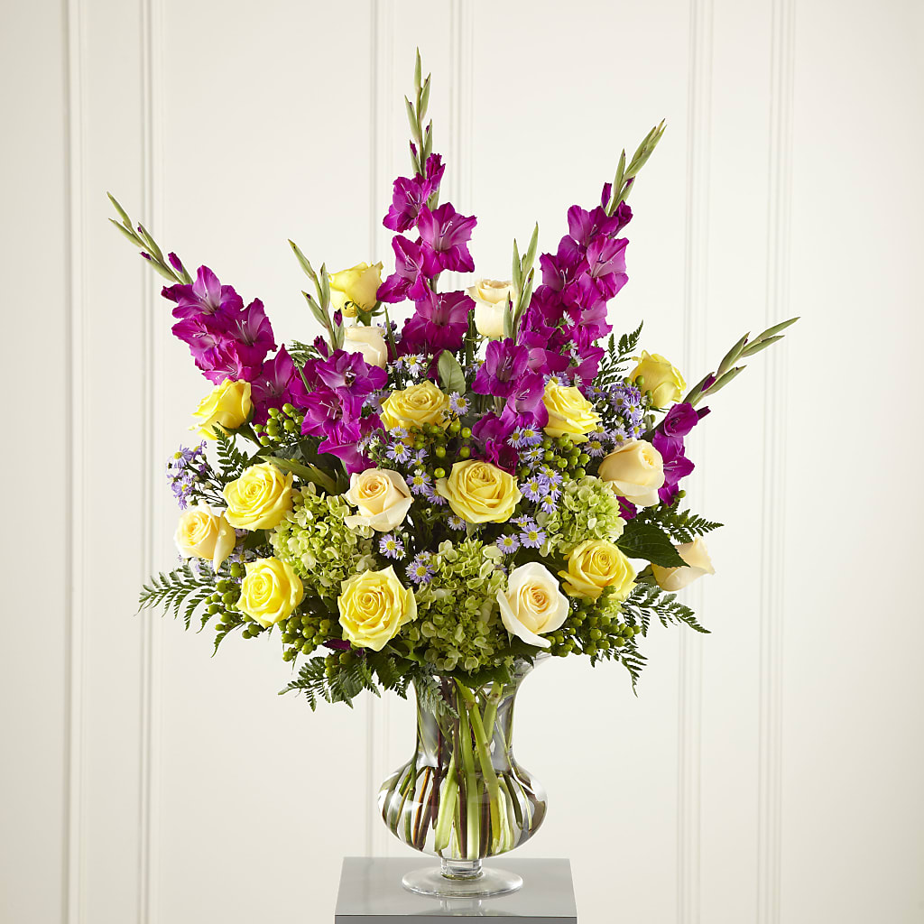 Loveliness Arrangement – Evergreen Flowers, Tucson AZ