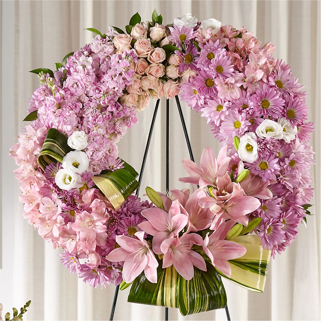 Gift of Warmth Wreath – Evergreen Flowers, Tucson AZ