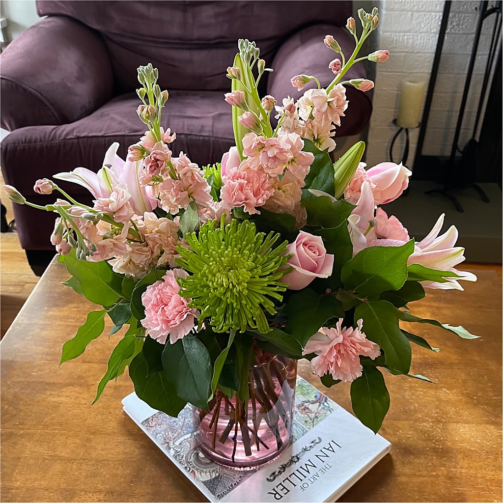 Pretty in Pink Bouquet – Evergreen Flowers, Tucson AZ