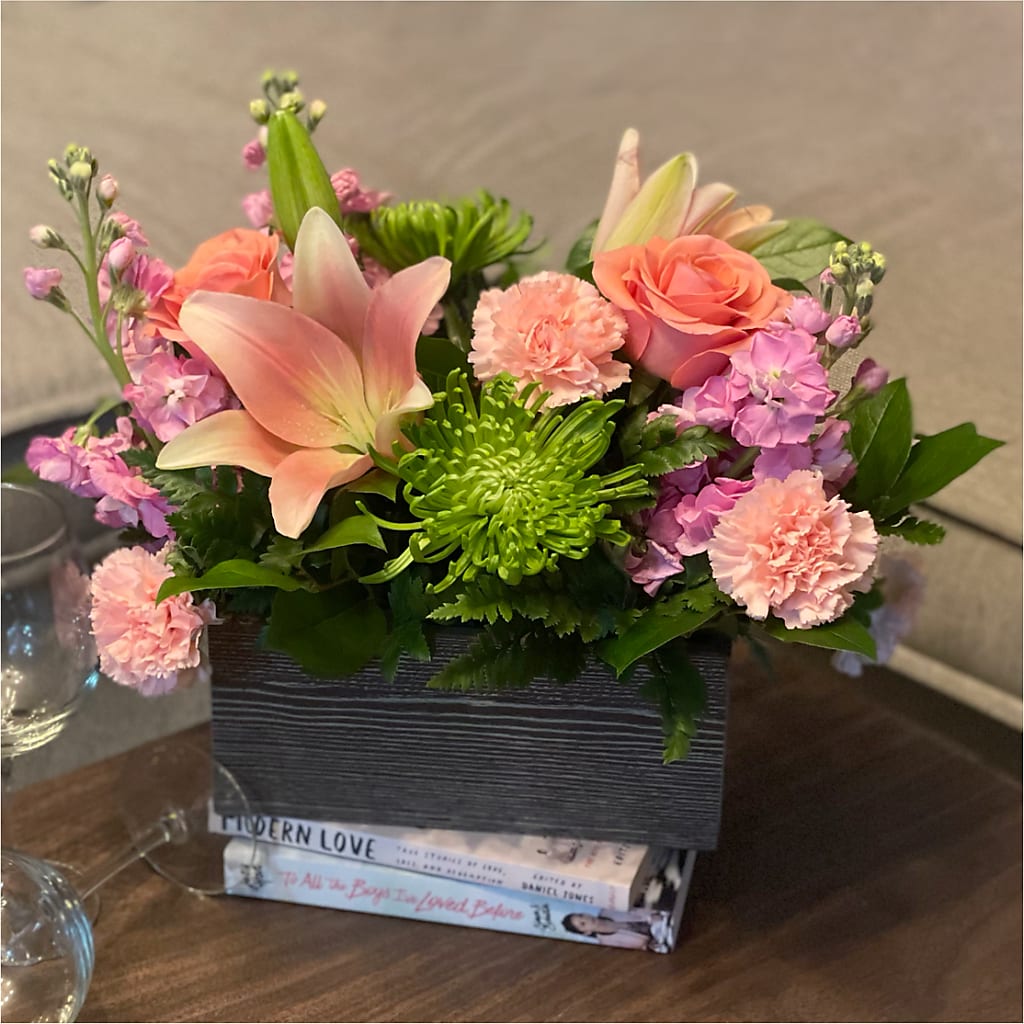 Beautiful Spirit Basket – Evergreen Flowers, Tucson AZ