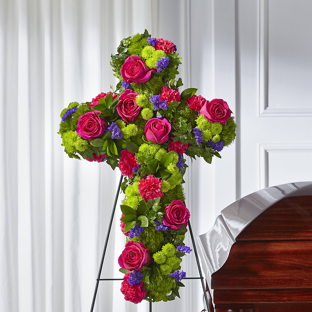 Tribute Rose Floral Cross – Evergreen Flowers, Tucson AZ