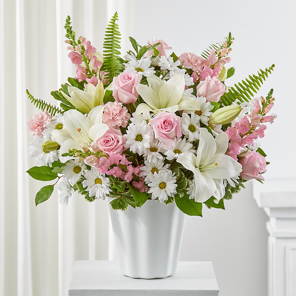 Soft Touch Tabletop Basket – Evergreen Flowers, Tucson AZ