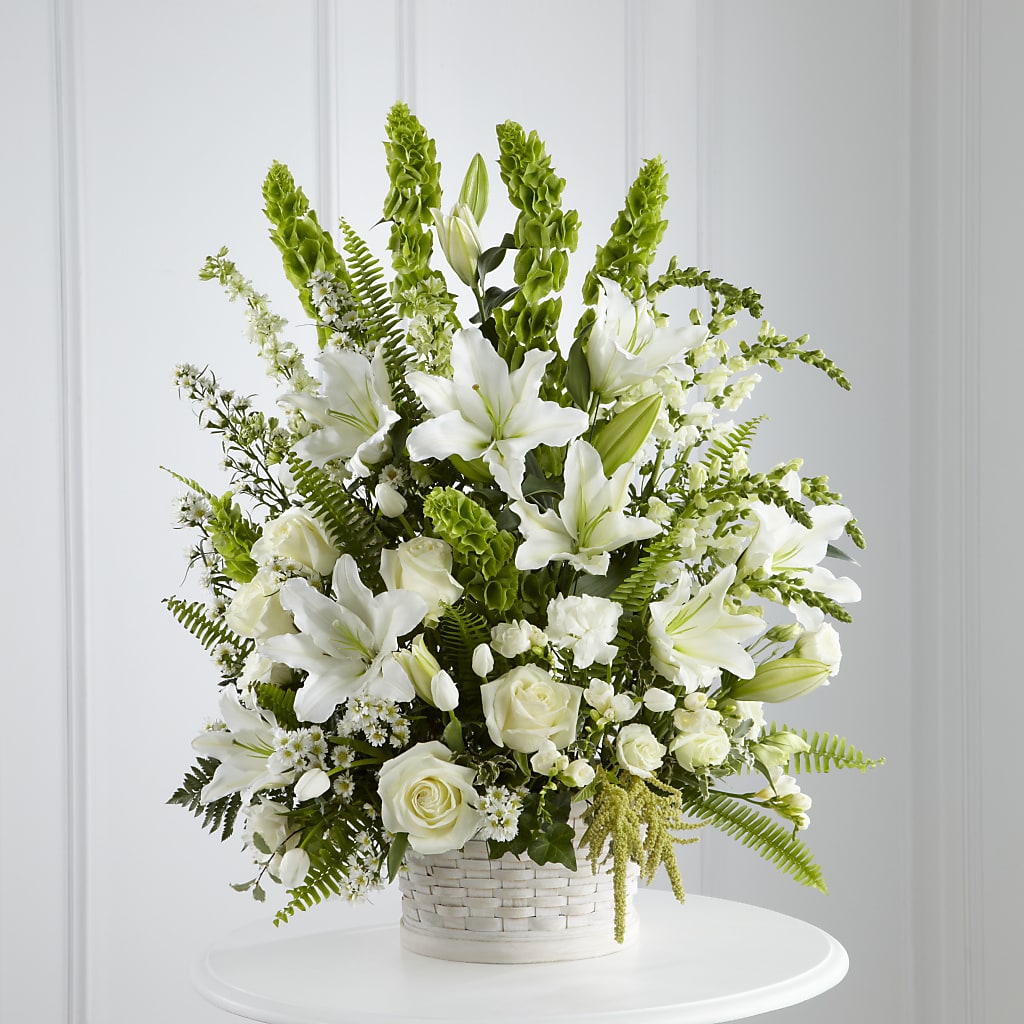 In Our Thoughts Arrangement – Evergreen Flowers, Tucson AZ