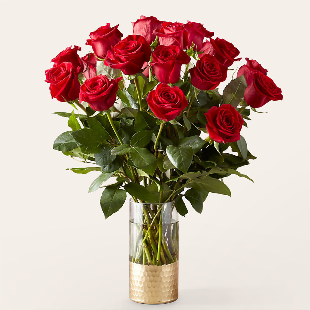Classic Love Red Rose Bouquet – Evergreen Flowers, Tucson AZ