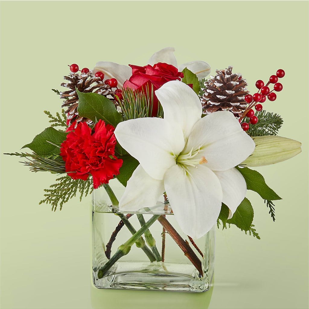 Glistening Icicles Bouquet – Evergreen Flowers, Tucson AZ