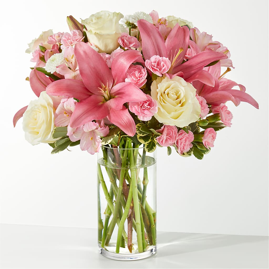 Piece of Cake Bouquet – Evergreen Flowers, Tucson AZ
