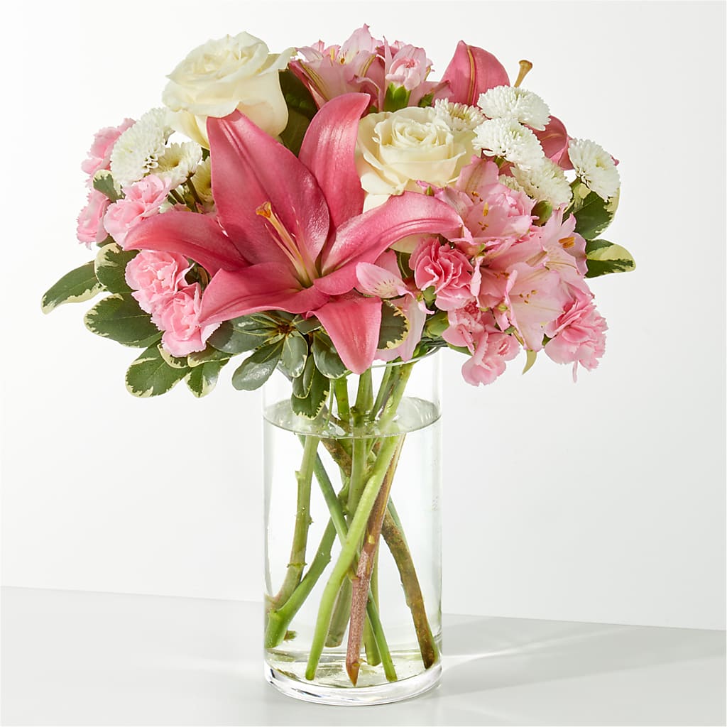 Piece of Cake Bouquet – Evergreen Flowers, Tucson AZ
