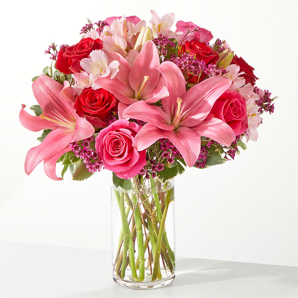 Lucky in Love Bouquet – Evergreen Flowers, Tucson AZ