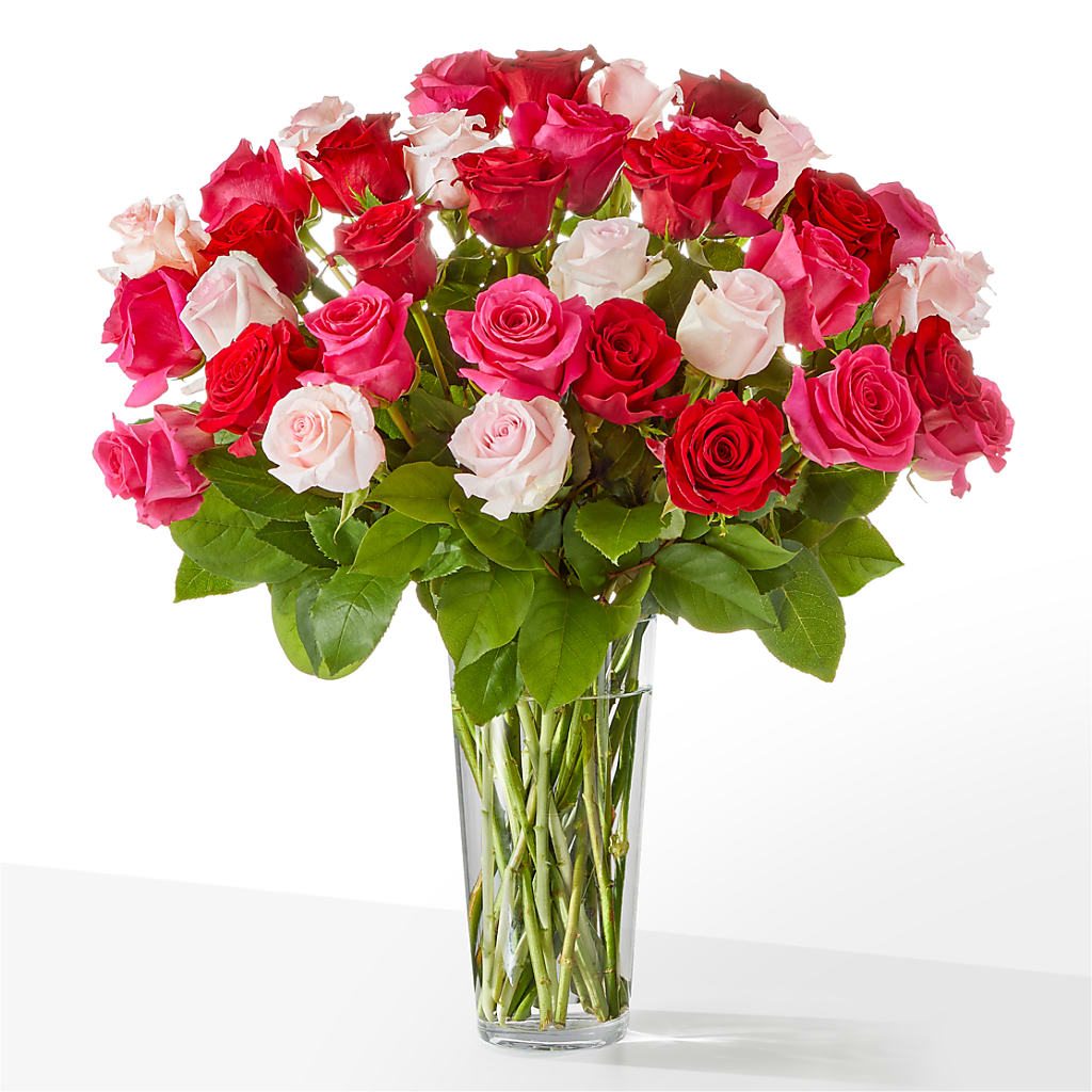 Charming Rose Bouquet – Evergreen Flowers, Tucson AZ