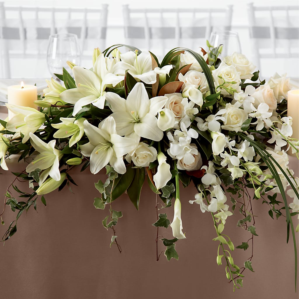 White Linen Arrangement – Evergreen Flowers, Tucson AZ
