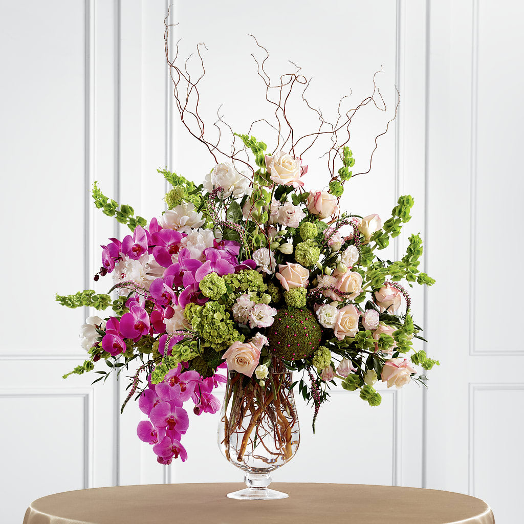 Soft Sophistication Arrangement – Evergreen Flowers, Tucson AZ