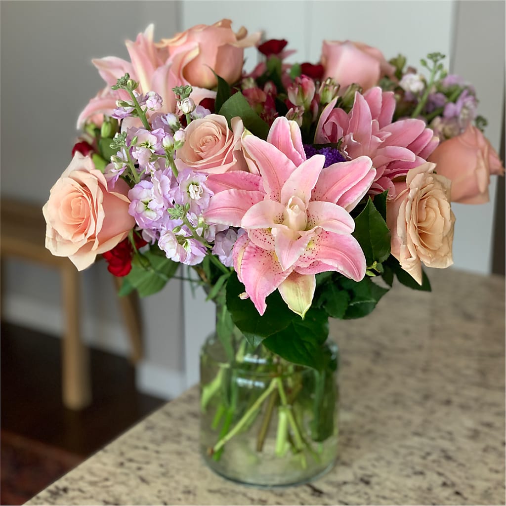 Romantique Bouquet –  Evergreen Flowers, Tucson AZ