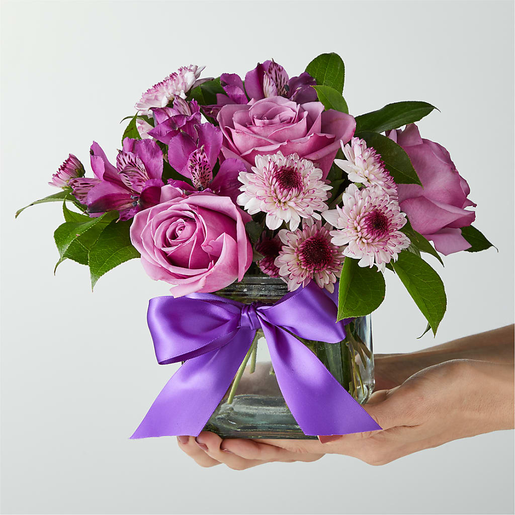 Sugarplum Bouquet –  Evergreen Flowers, Tucson AZ