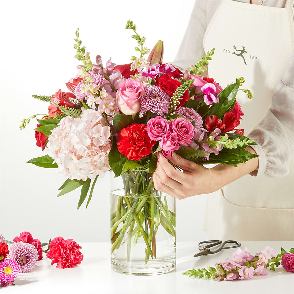 Swooning Over You - A Luxury Florist Original –  Evergreen Flowers, Tucson AZ