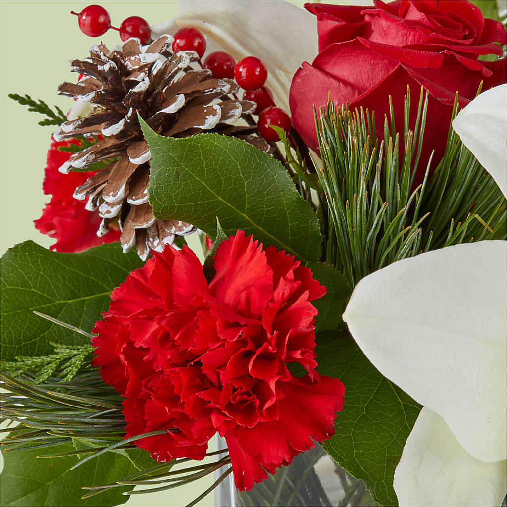 Glistening Icicles Bouquet –  Evergreen Flowers, Tucson AZ