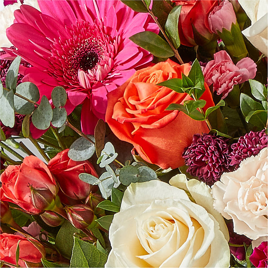 Smell the Roses Bouquet –  Evergreen Flowers, Tucson AZ