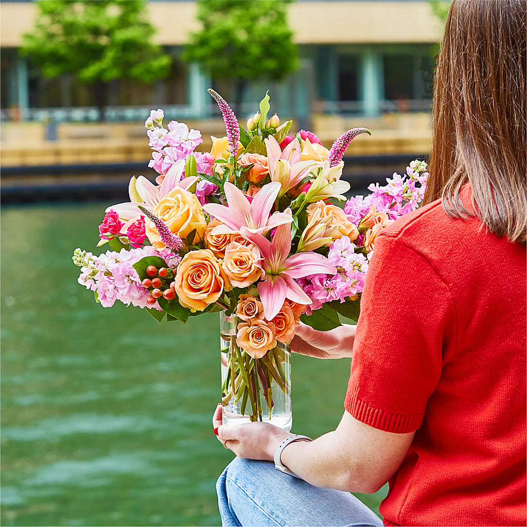 Bisous Bouquet –  Evergreen Flowers, Tucson AZ