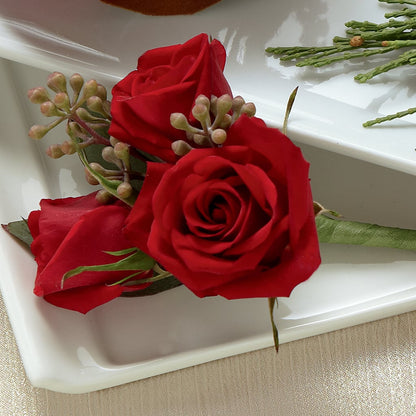 Red Spray Rose Boutonniere –  Evergreen Flowers, Tucson AZ